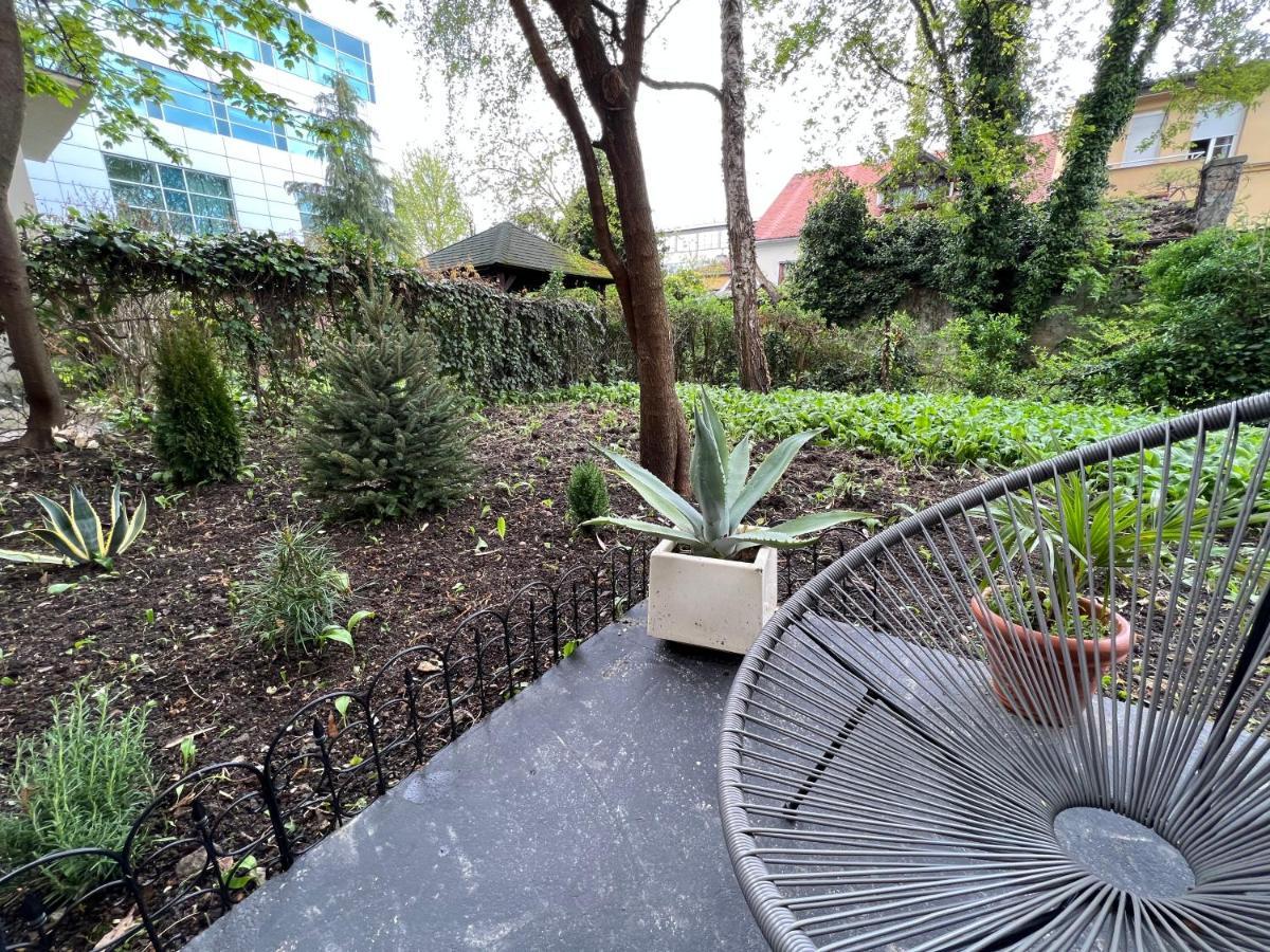 Center City Apartment Загреб Екстериор снимка